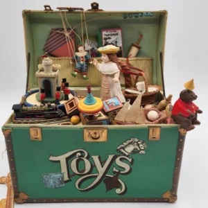 Enesco 1986 Animated Toy Chest Green Music Box Musical Toy - Works- Vtg